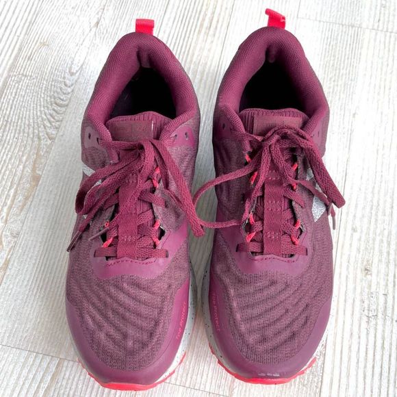 New Balance All Terrain Nitrel V3 Athletic Sneakers | Bordeaux Size 7.5 - Picture 4 of 9